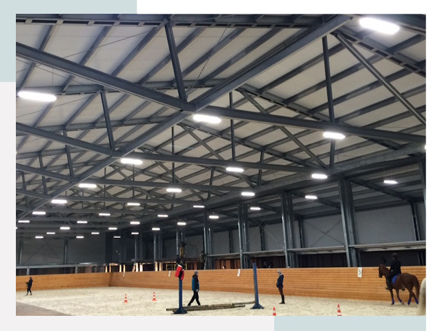 Строительство конных манежей от 615 руб в Лыткарино